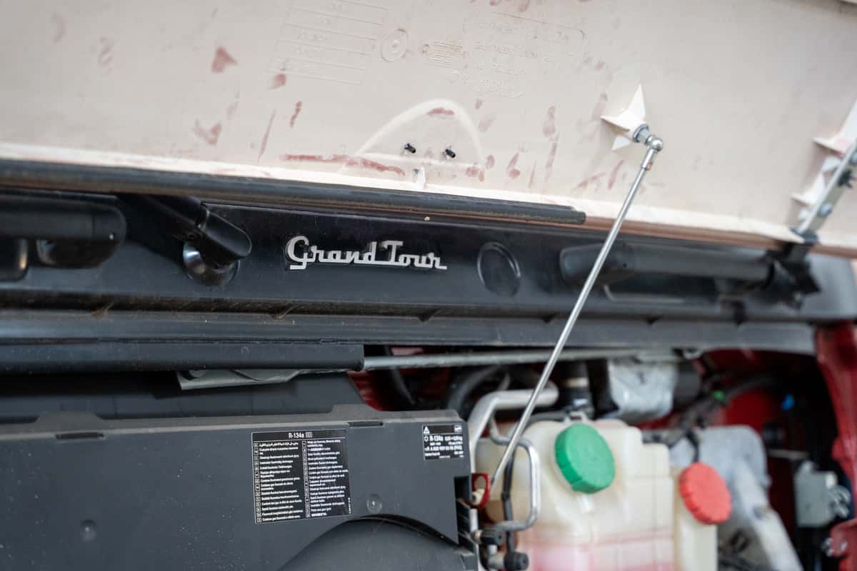 Der Grand Tour Schriftzug darf bei einem Fernreisemobil von EWR nicht fehlen