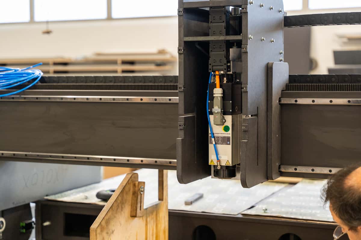 Blick auf die Spindel der CNC Holzfräse