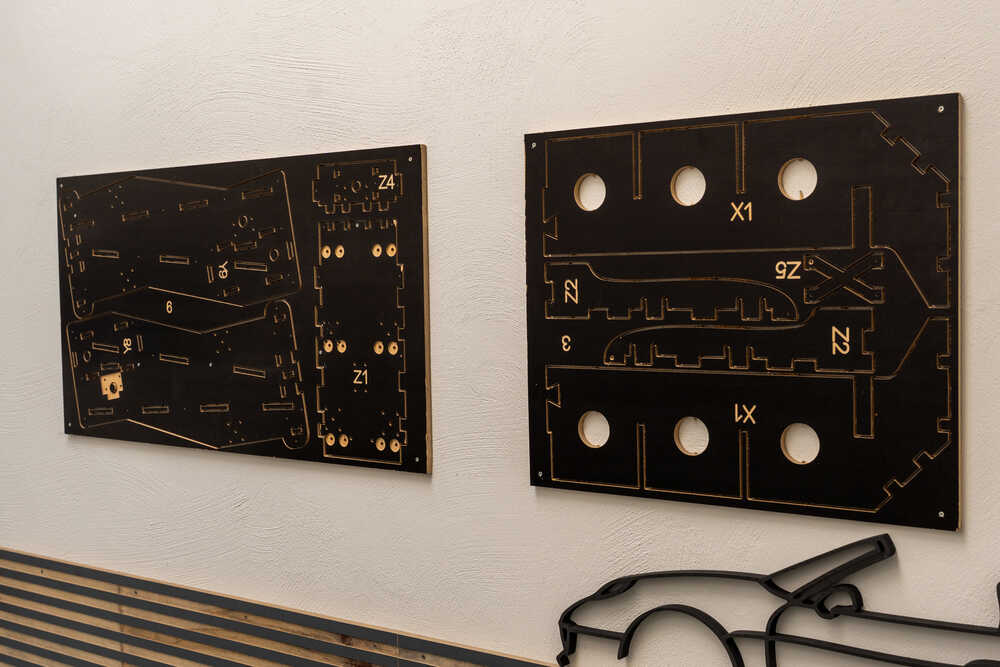 Teile der ganz frühen Versionen der Holzfräse zum Selbstaufbauen im Modellbauberiech