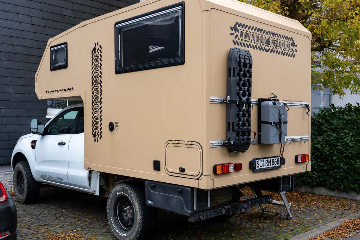 Rogers selbst entworfene Pickup Kabine auf einem Ford Ranger