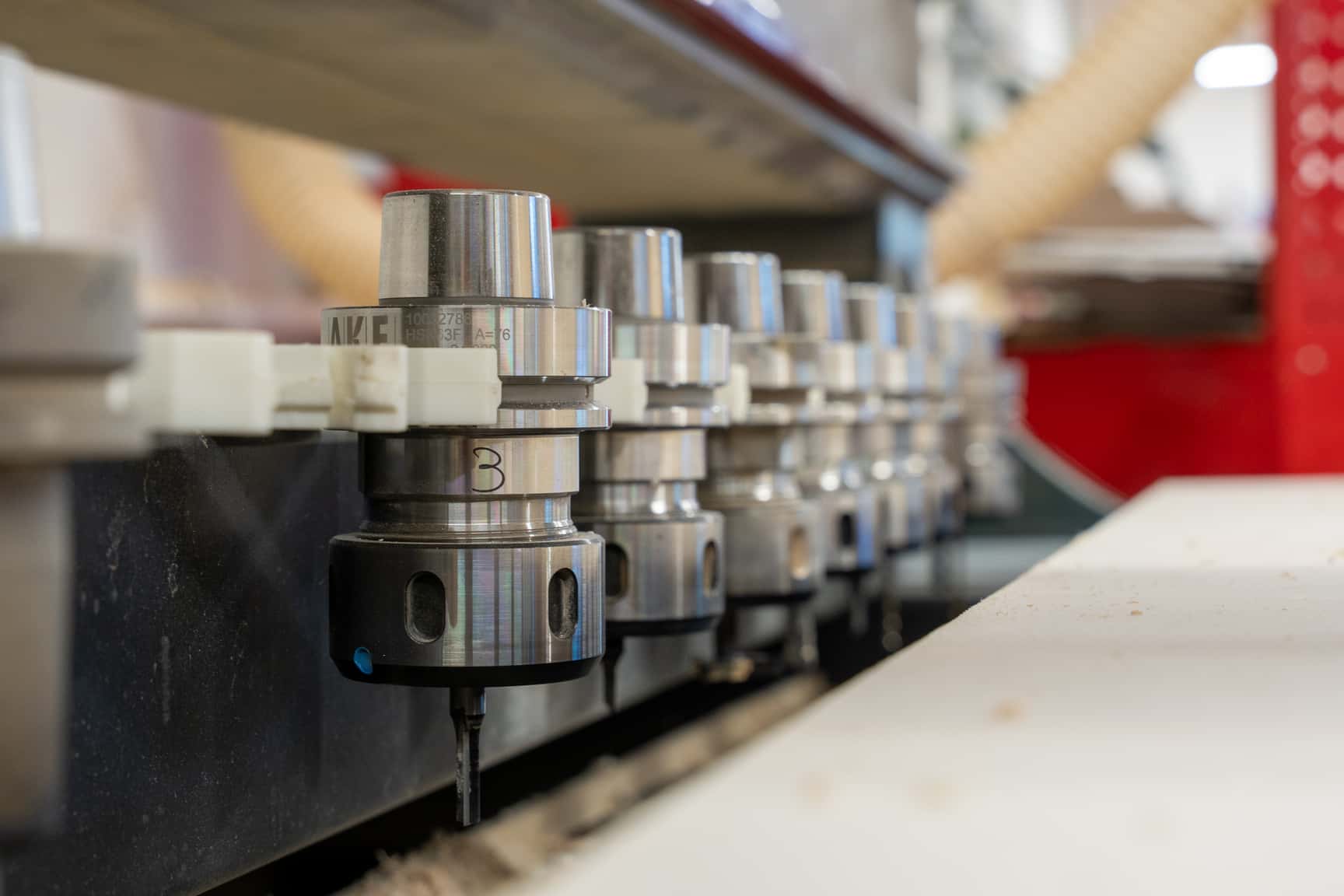 Magazin des Werkzeugwechslers an der CNC Fräse