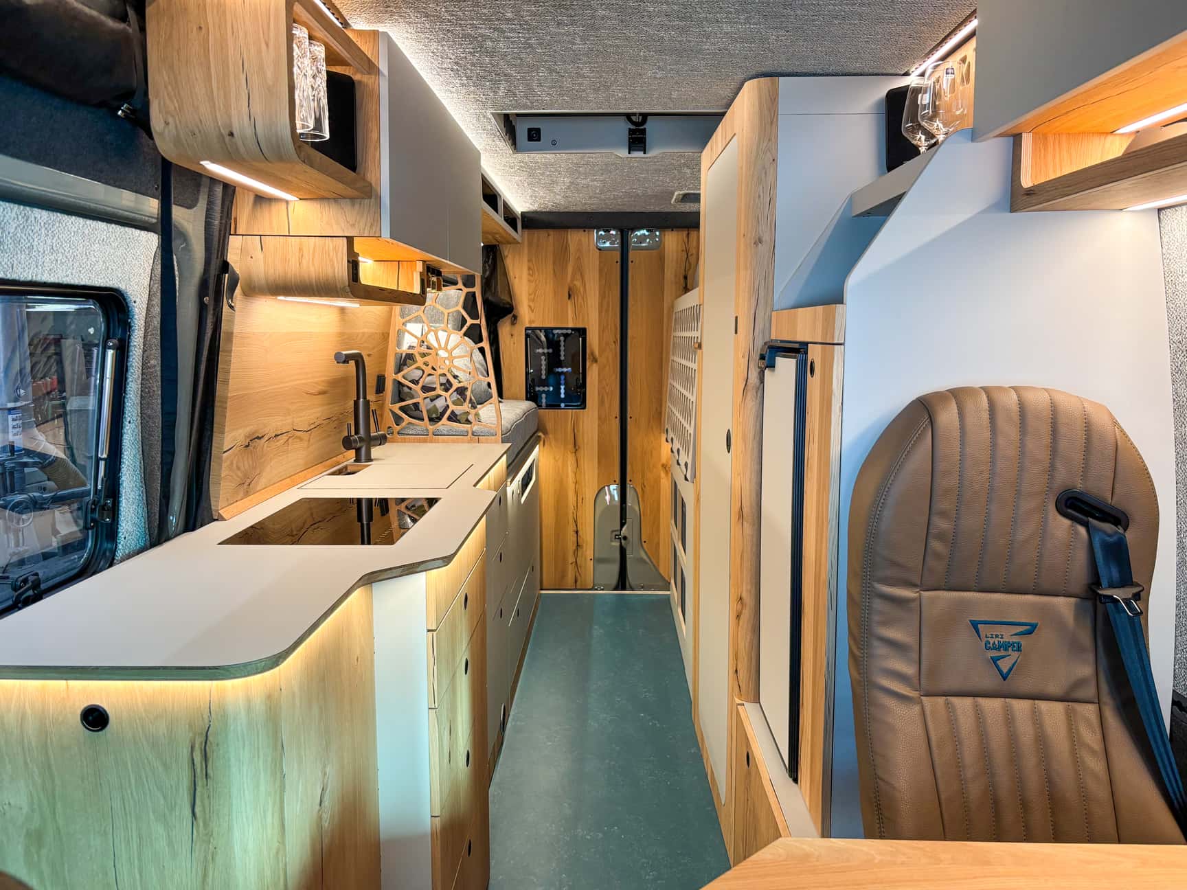 Neues Ausstellerfahrzeug von Liri Camper