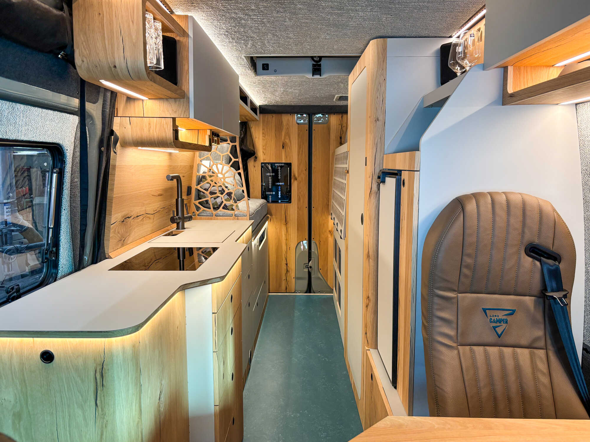 Neues Ausstellerfahrzeug von Liri Camper