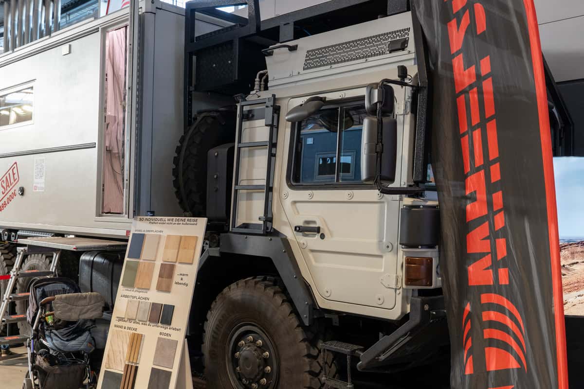 Expeditionsmobil von 4wheel24 auf der CMT 2026