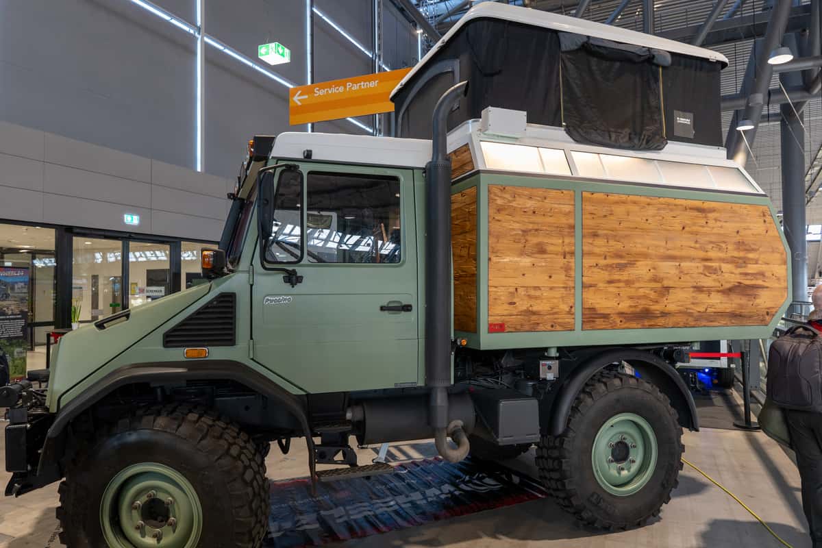 Ein etwas anderer Unimog-Aufbau von 4hweel24