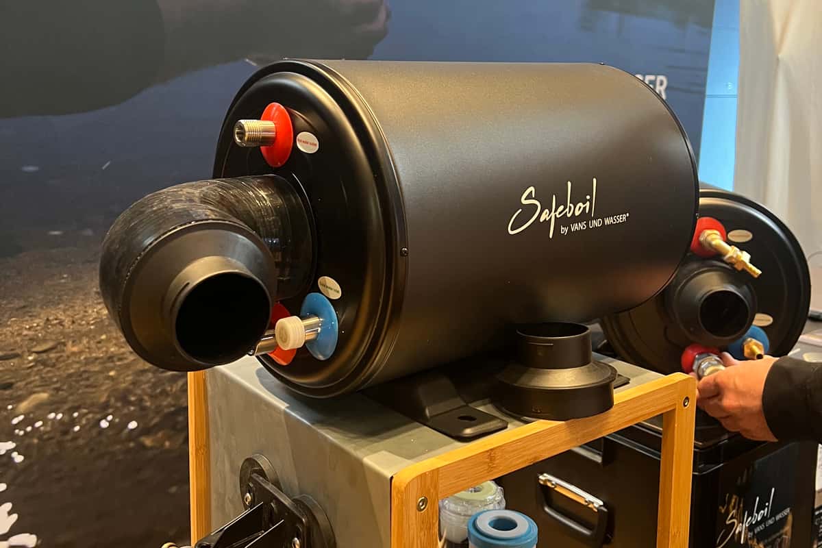 Der Safeboil von Vans und Wasser auf der CMT 2026