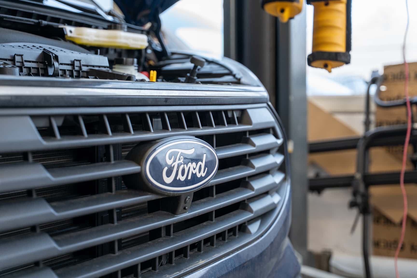 Ford Transit in den Werkstätten von Movovan