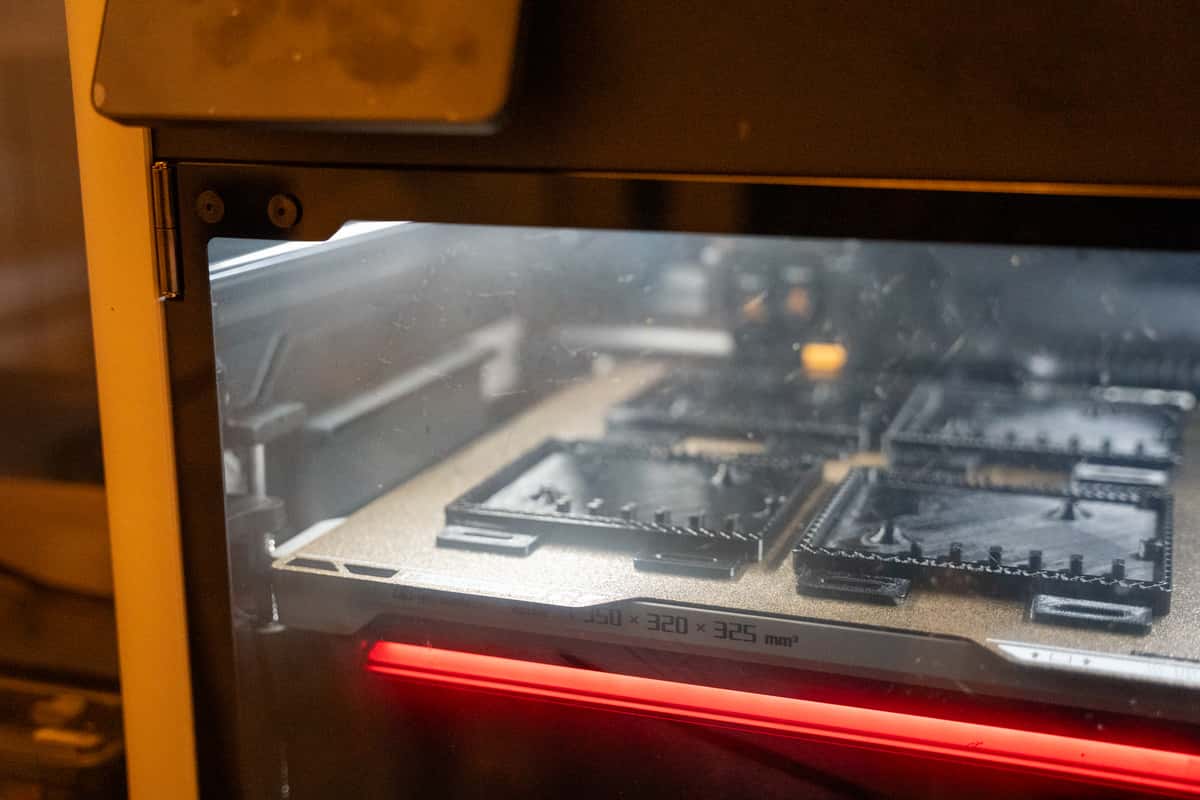 3D-Drucker bei der Arbeit für neue Vanbase Gehäuse